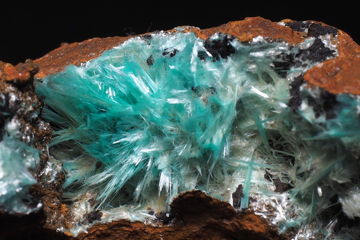 Aurichalcite
