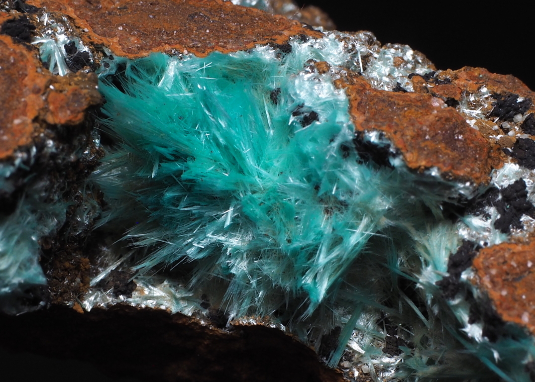 Aurichalcite