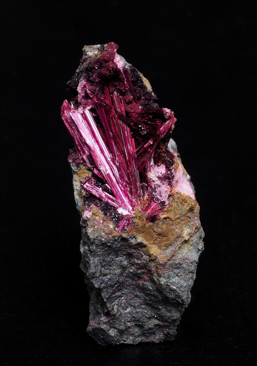 Erythrite