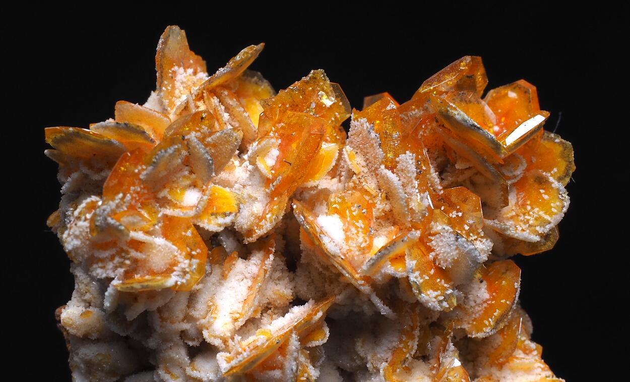Wulfenite