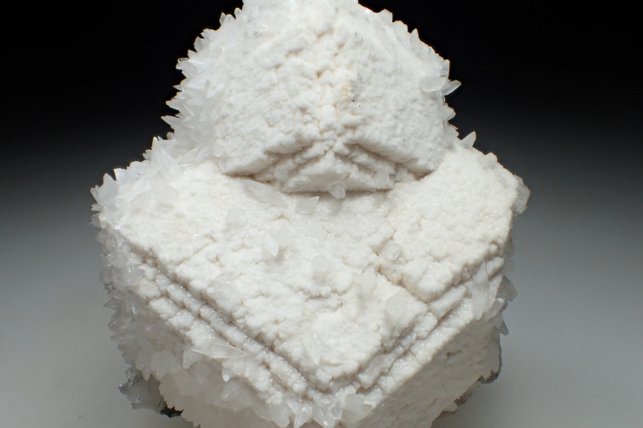 Manganoan Calcite & Calcite