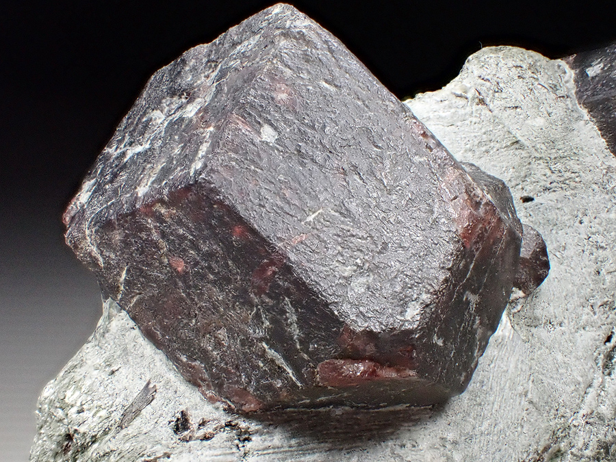 Garnet Var Almandine