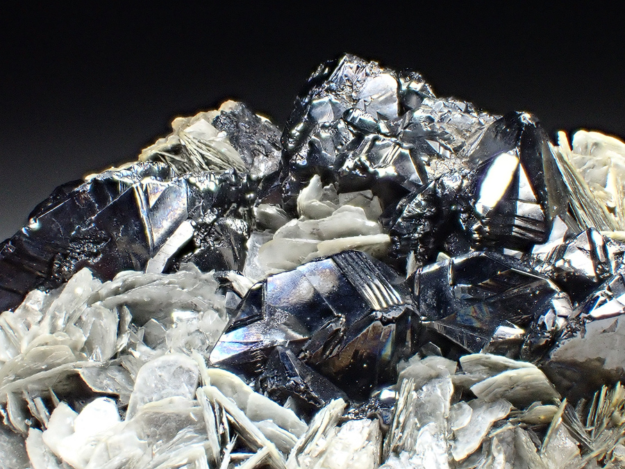 Cassiterite & Muscovite