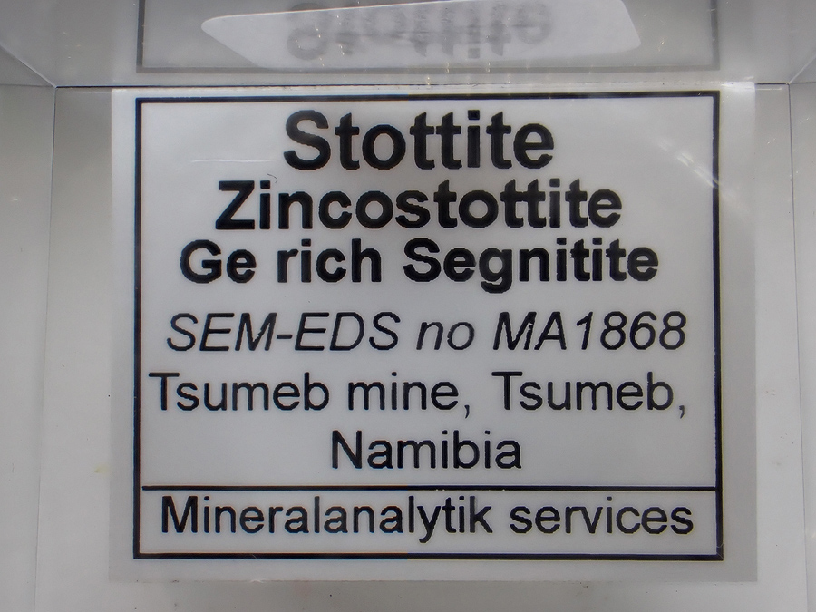 Zincostottite