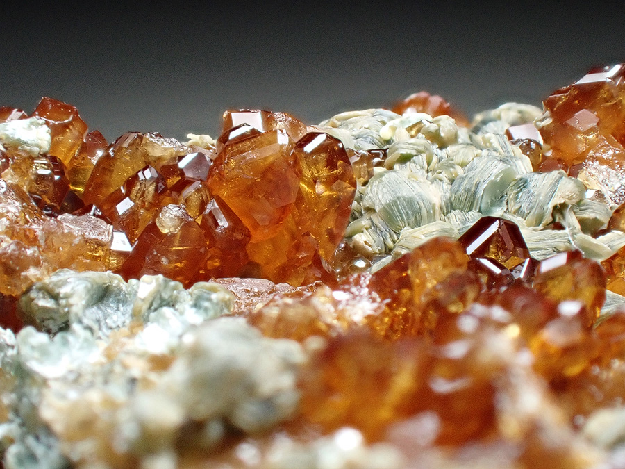 Hessonite