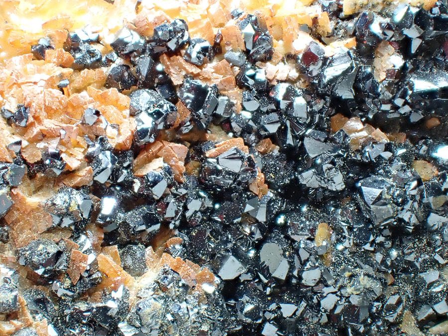 Sphalerite & Siderite