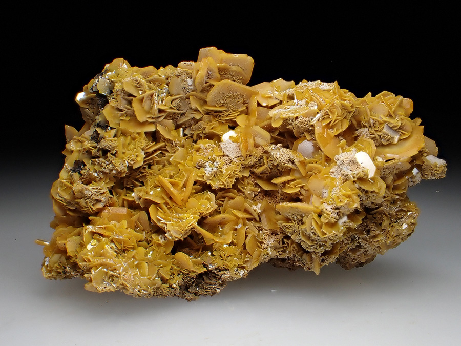 Wulfenite