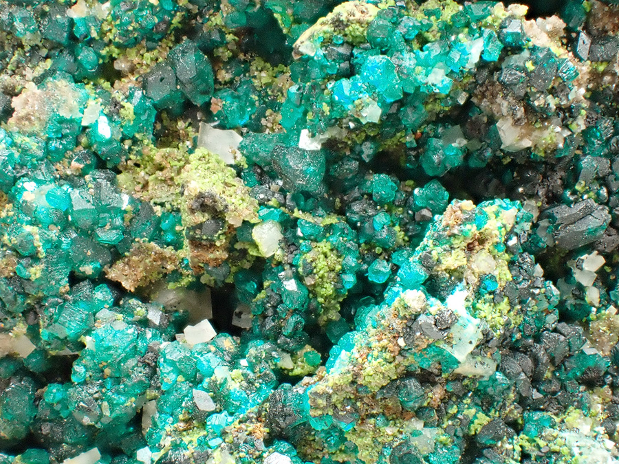 Dioptase Calcite & Duftite