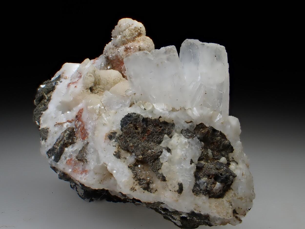 Heulandite