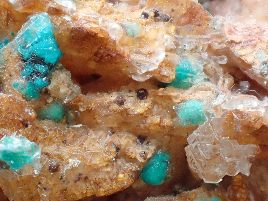 Devilline Gypsum & Dolomite