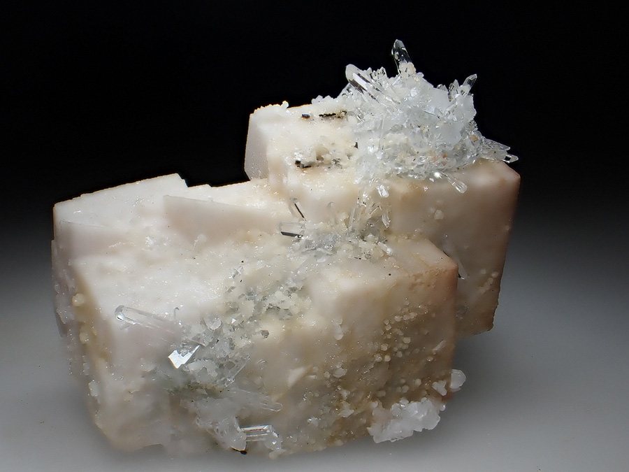 Dolomite & Quartz