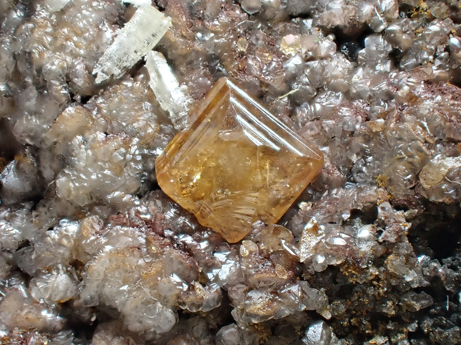 Wulfenite & Smithsonite