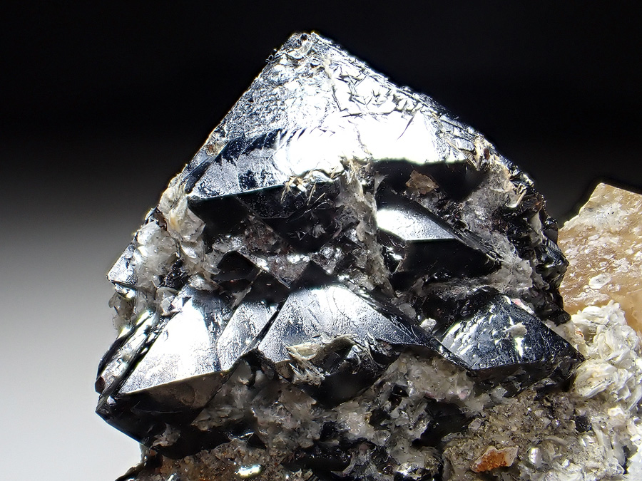 Scheelite & Cassiterite