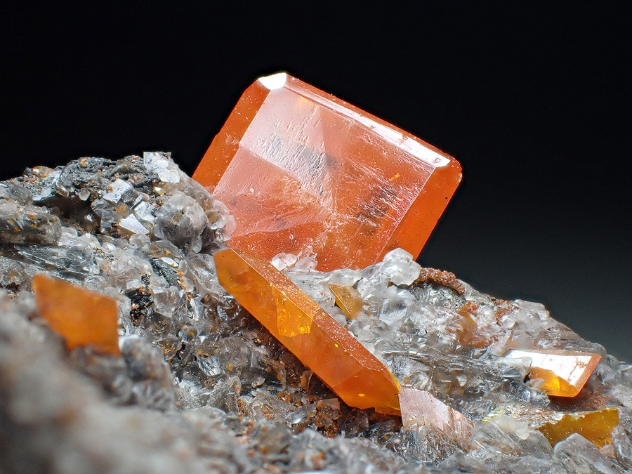 Wulfenite