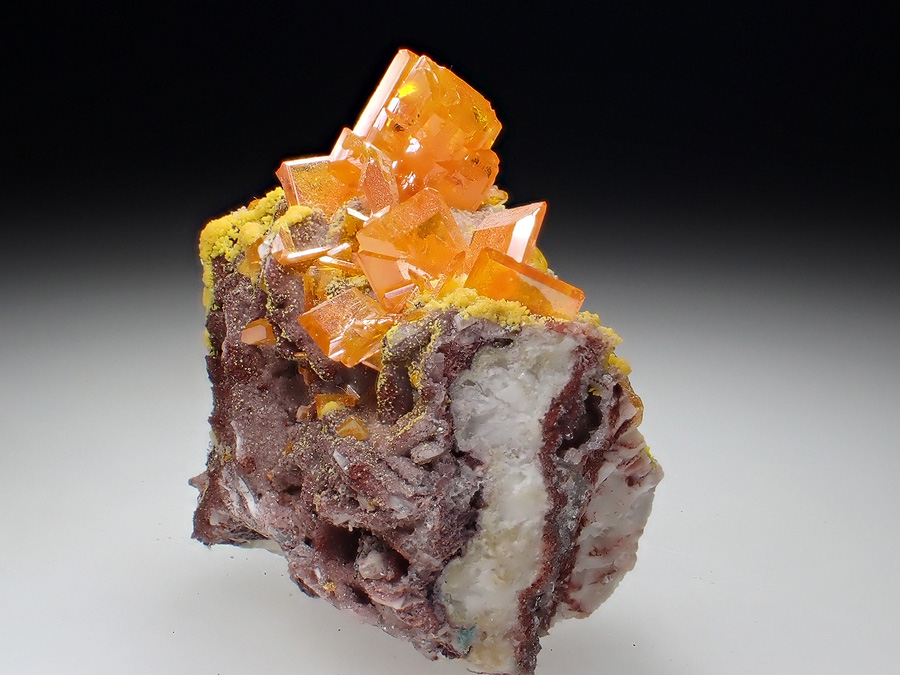 Wulfenite