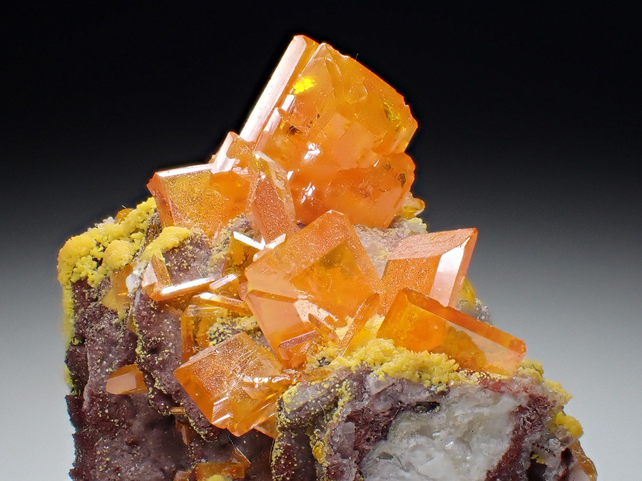 Wulfenite