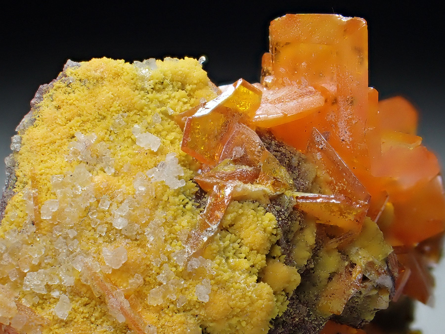 Wulfenite