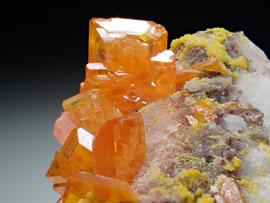 Wulfenite