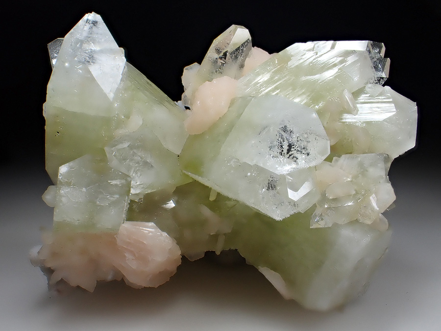 Apophyllite & Stilbite