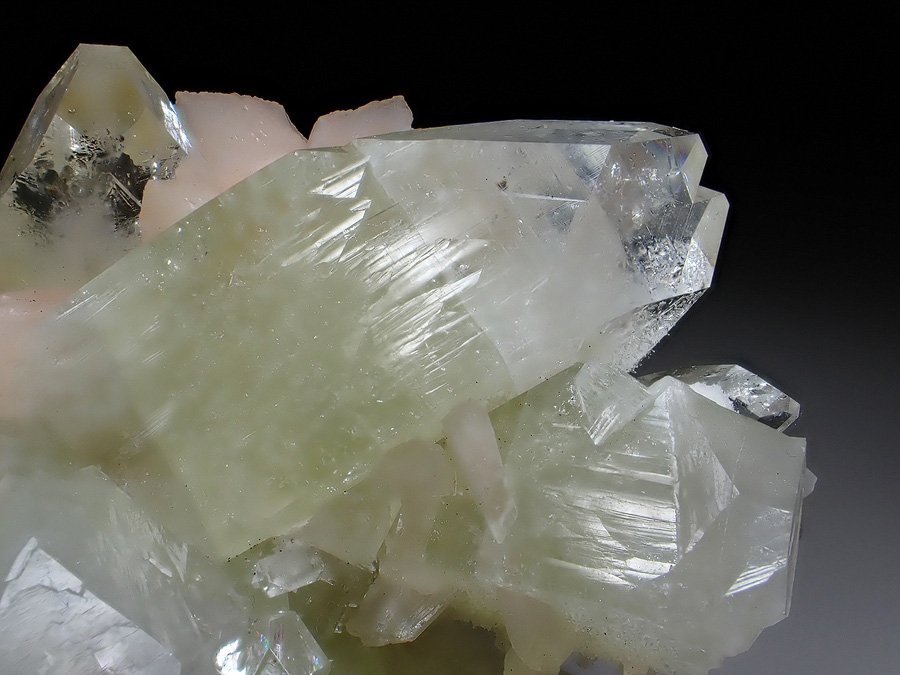 Apophyllite & Stilbite