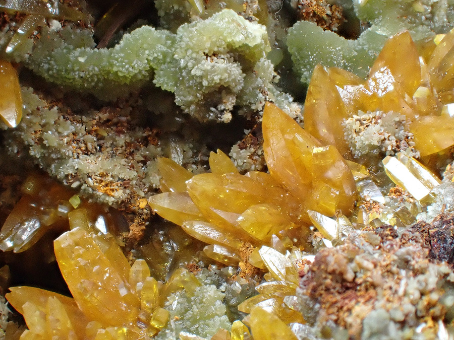 Wulfenite & Mimetite