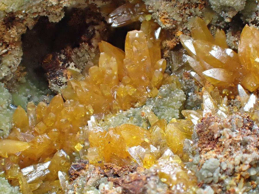 Wulfenite & Mimetite