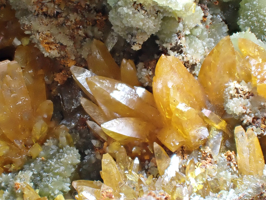 Wulfenite & Mimetite
