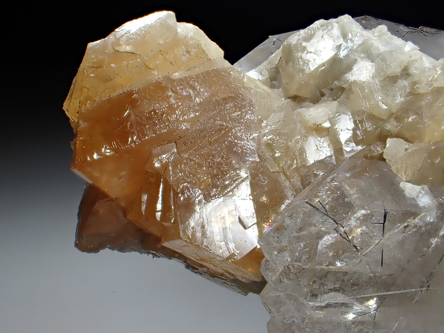 Scheelite Quartz & Muscovite
