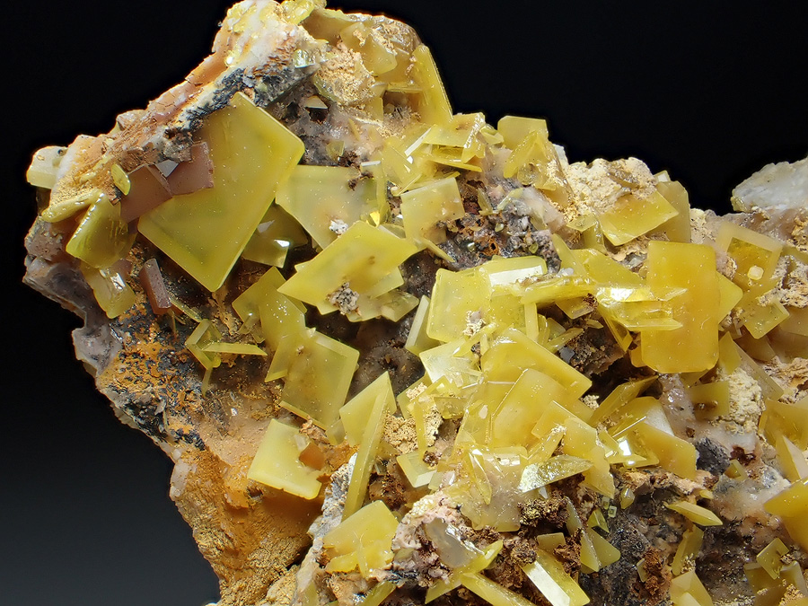 Wulfenite