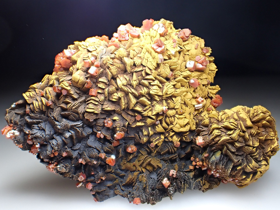 Vanadinite & Siderite