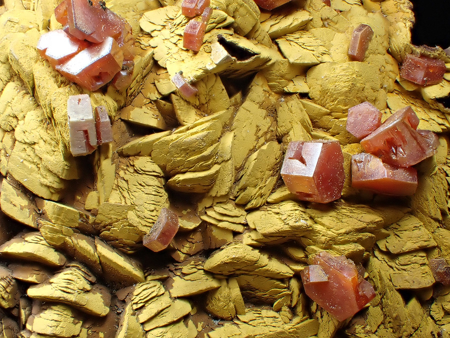 Vanadinite & Siderite