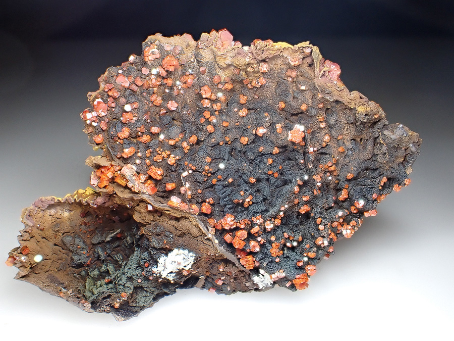 Vanadinite & Siderite