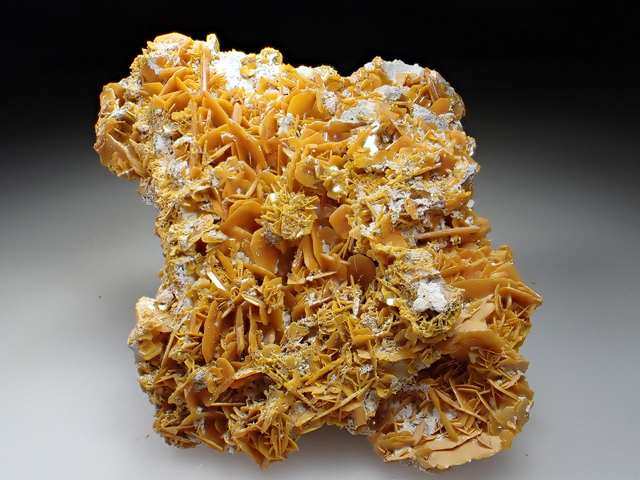 Wulfenite