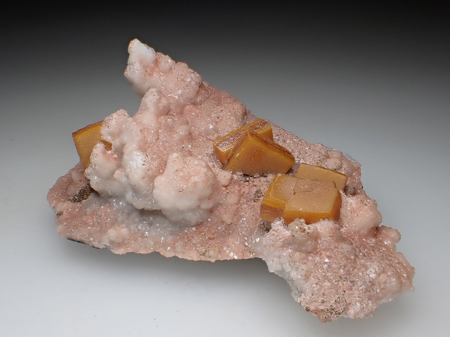 Wulfenite