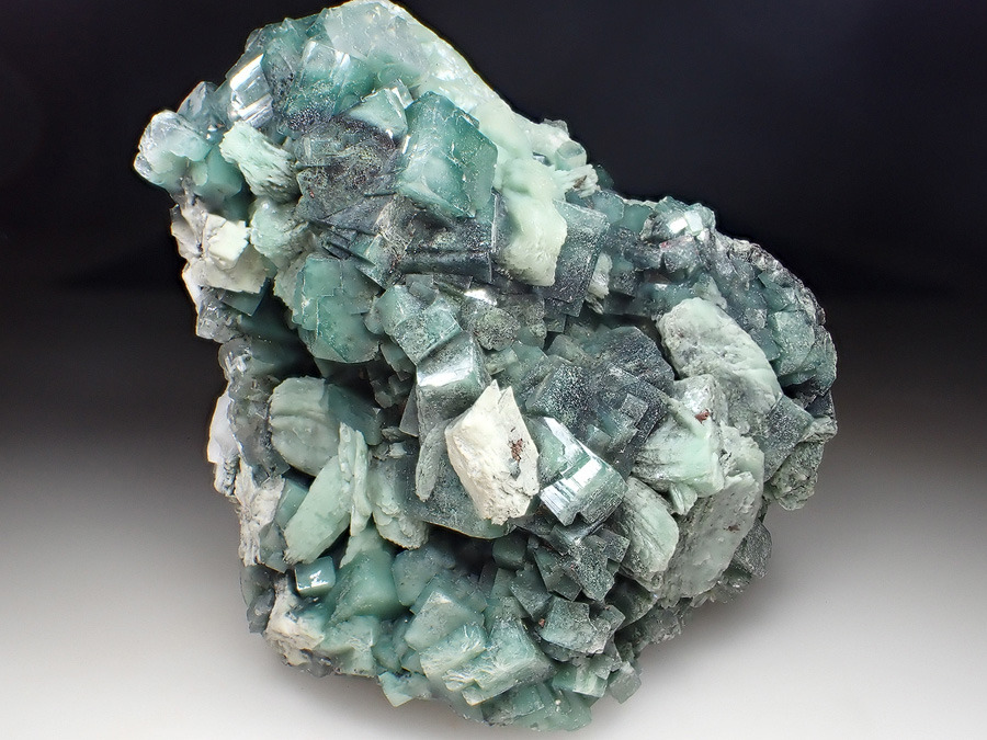 Apophyllite Stilbite & Celadonite