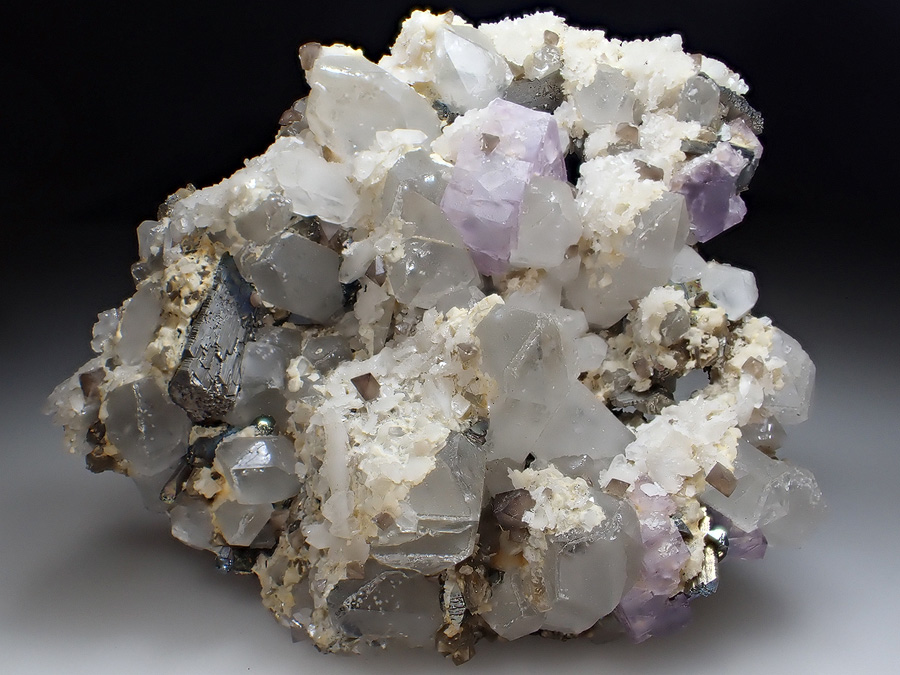 Fluorite Scheelite Quartz & Arsenopyrite