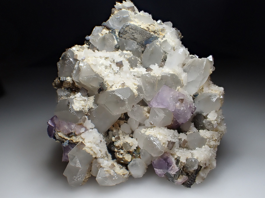 Fluorite Scheelite Quartz & Arsenopyrite