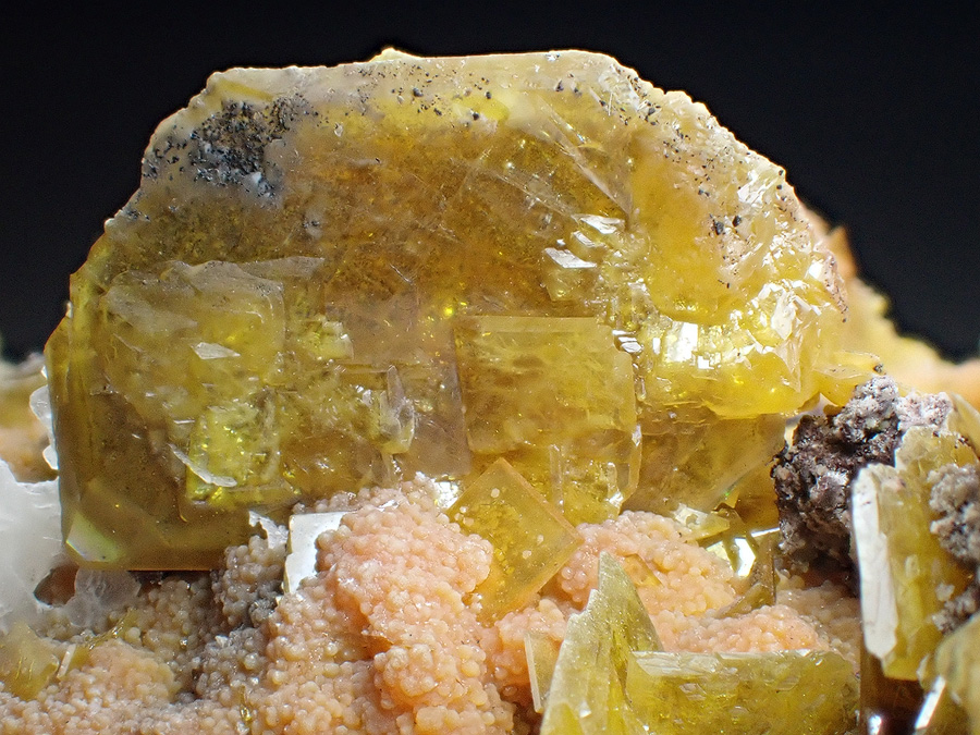 Wulfenite Mimetite & Baryte