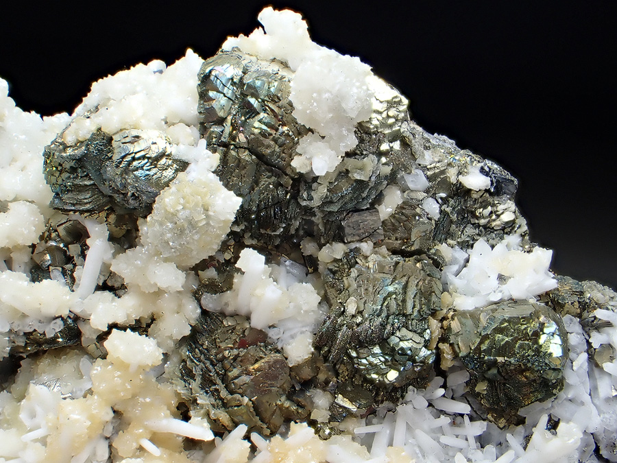 Pyrrhotite Pyrite & Quartz