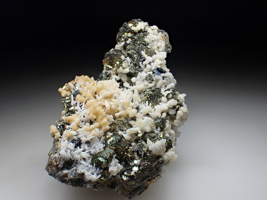 Pyrrhotite Pyrite & Quartz
