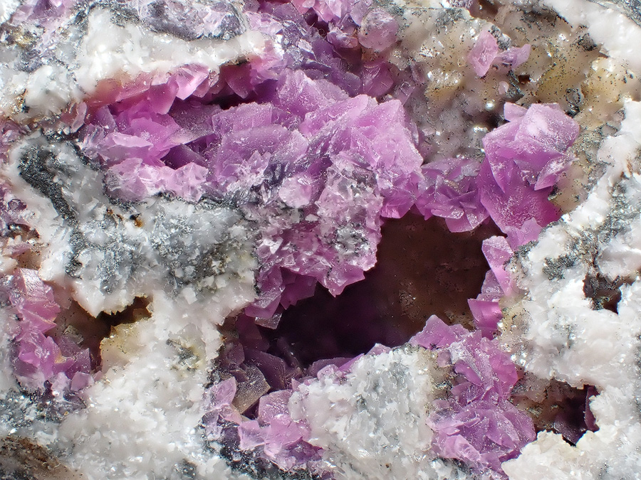 Cobaltoan Calcite