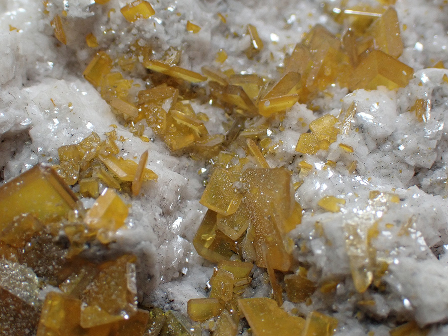 Wulfenite & Dolomite