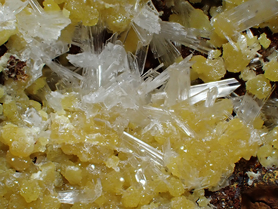 Mimetite & Hemimorphite