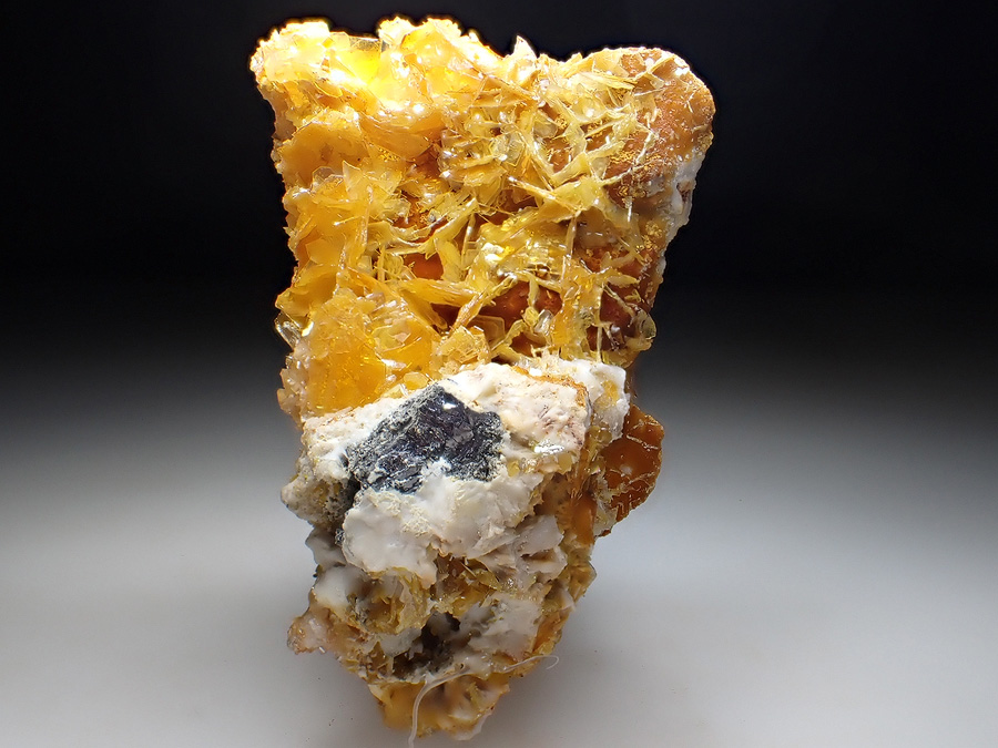 Wulfenite & Hemimorphite
