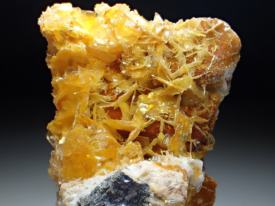 Wulfenite & Hemimorphite