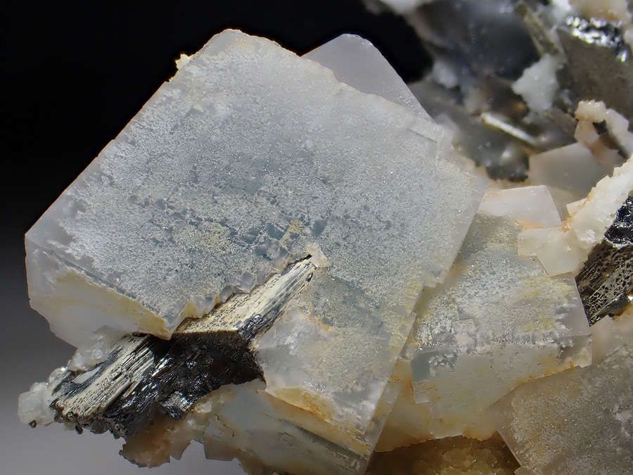 Fluorite Stibnite & Quartz