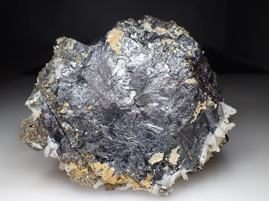 Sphalerite Pyrite & Quartz