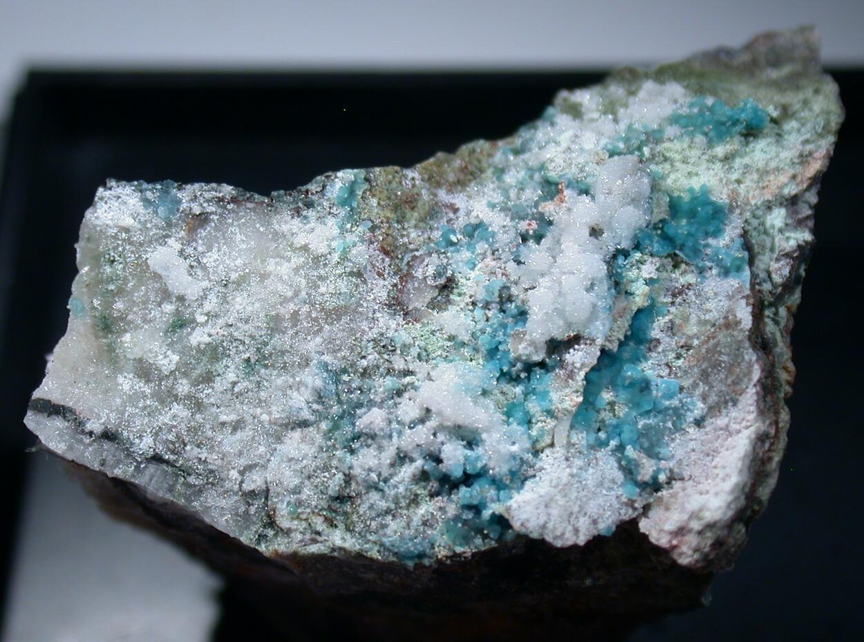 Morinite Wavellite & Perhamite