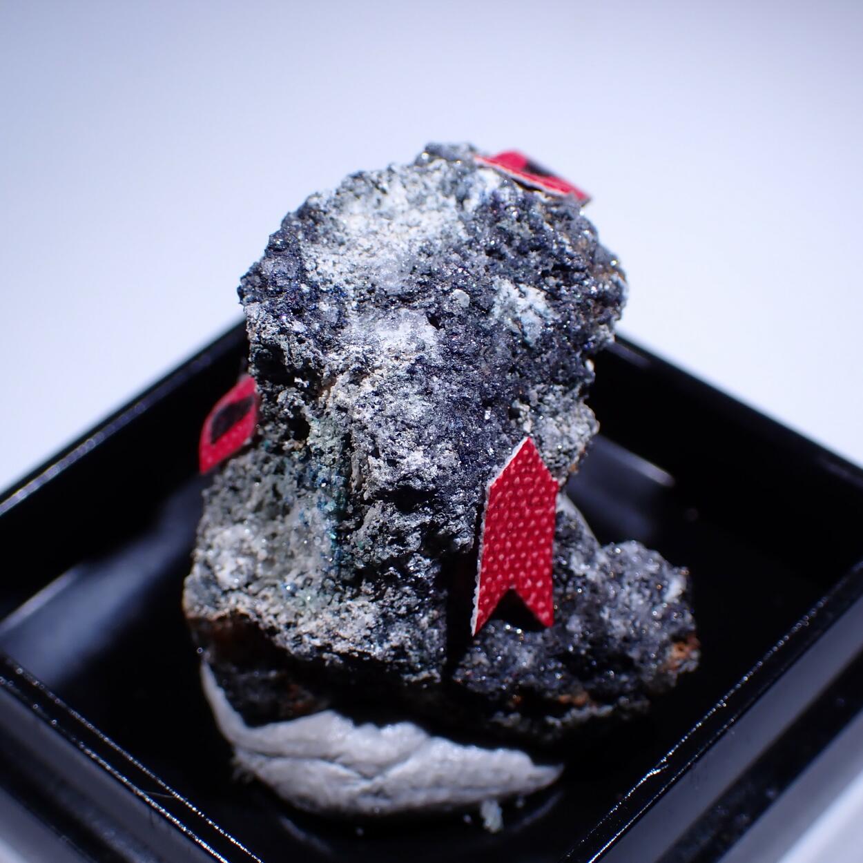 Blueridgeite Cuprocherokeeite Bechererite & Elyite