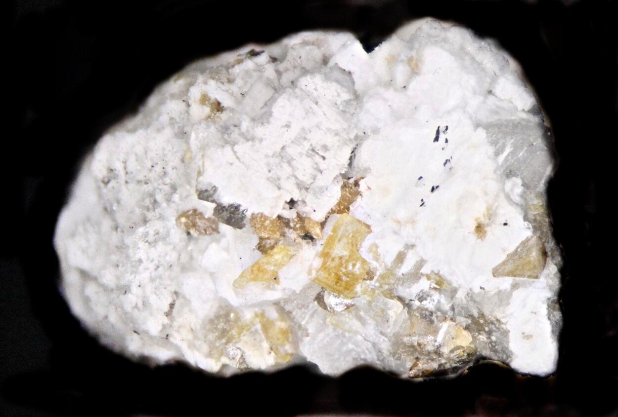 Wöhlerite